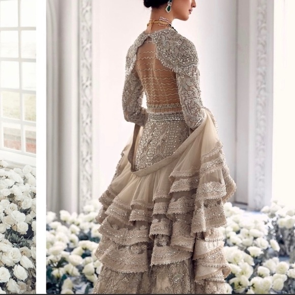 SUFFUSE BRIDAL lehenga DRESS - Picture 3 of 7